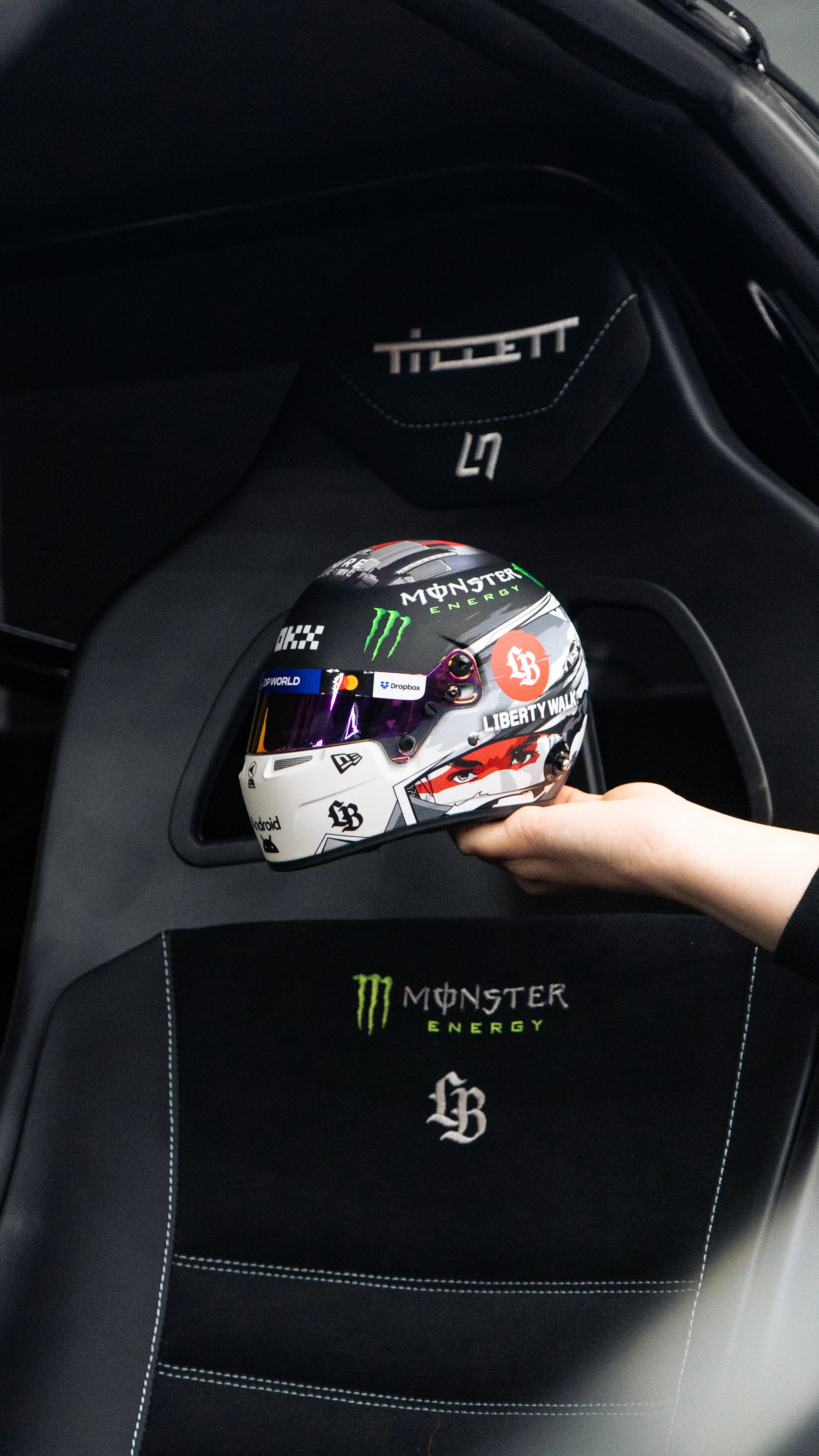 1:2 Scale Japan 2025 Liberty Walk x Quadrant Replica Helmet - Image 4
