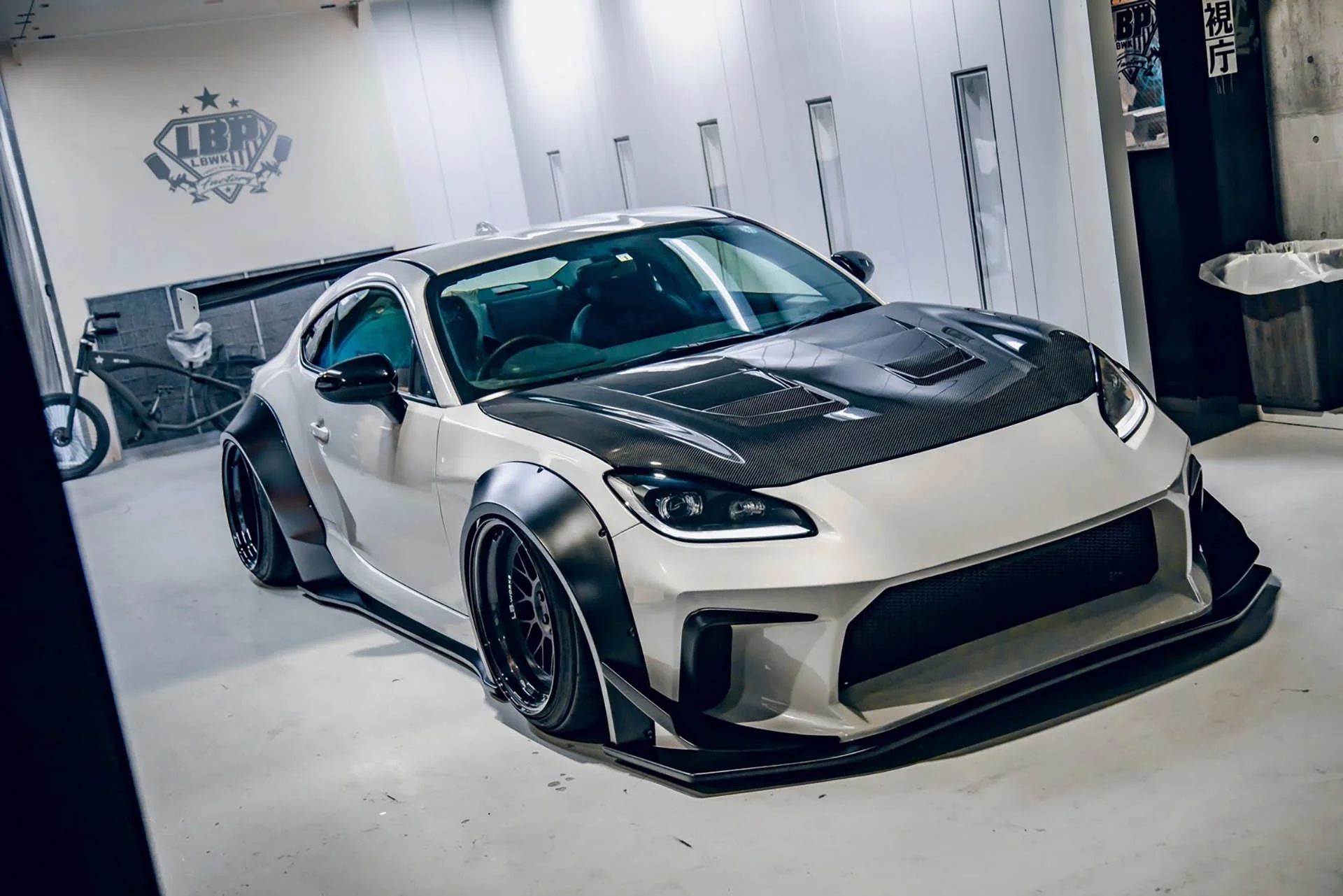 LB Nation Toyota GR86/Subaru BRZ WORKS Complete Kit (FRP) Exchange Fender Type W/Duct W/O Rear Wing (LB66-07) - Image 10