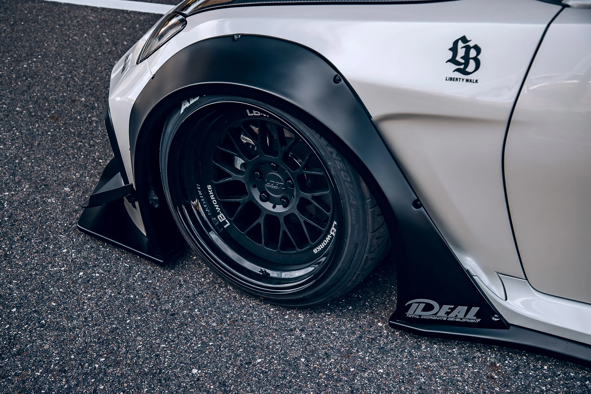 LB Nation Toyota GR86/Subaru BRZ WORKS Complete Kit (FRP) (LB66-01) - Image 6