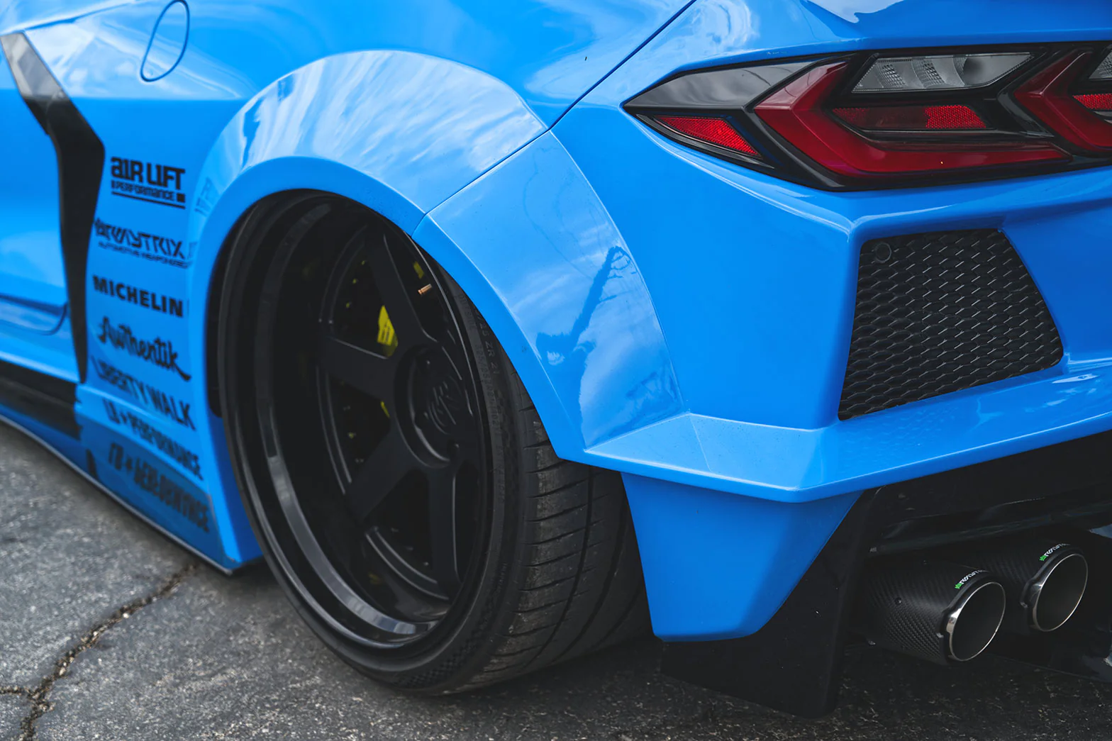 LB Silhouette WORKS Chevrolet Corvette C8 Complete kit (FRP) (LB64-01) - Image 8