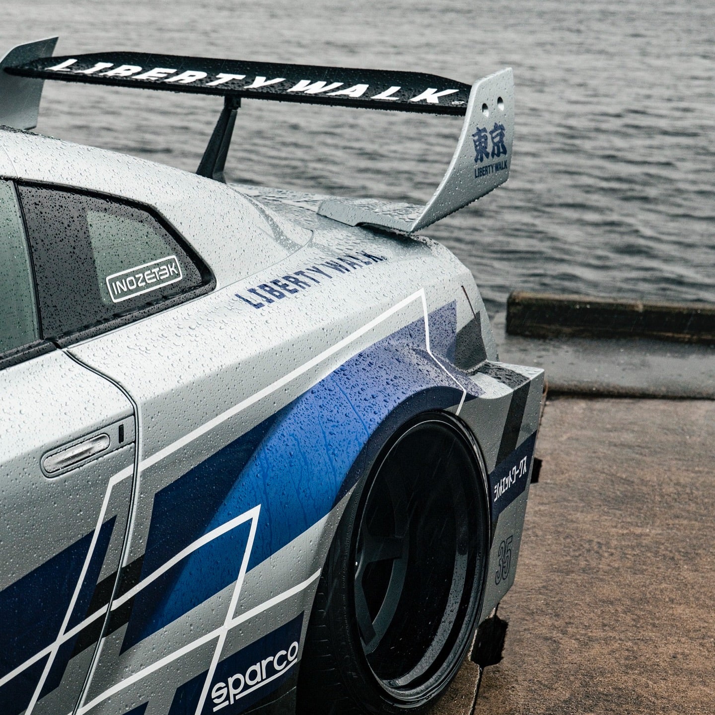 LB-Silhouette WORKS GT R35GTR Ver.2 Complete Body Kit FRP (LB50-05) - Image 7