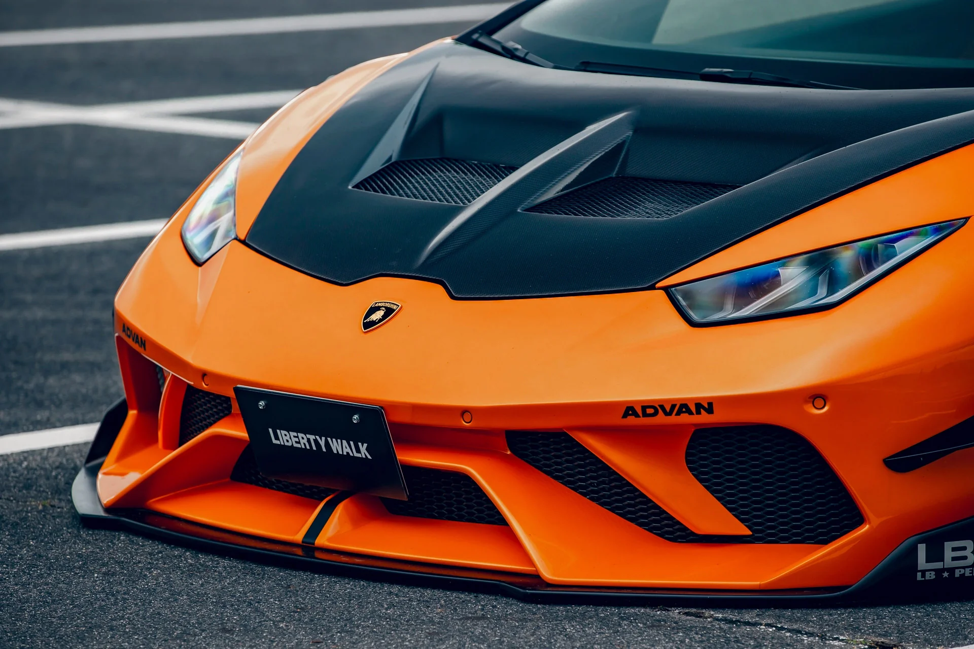 LB Silhouette WORKS HURACAN GT Complete body kit (FRP+CFRP) (LB53-02) - Image 2