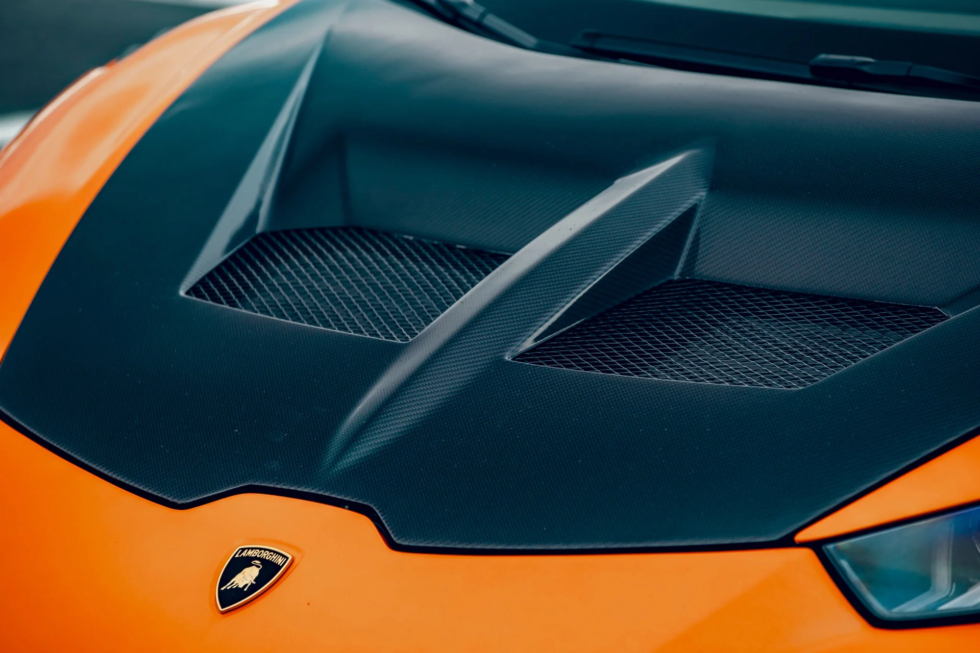 LB Silhouette WORKS HURACAN GT Complete body kit (FRP+CFRP) (LB53-02) - Image 3