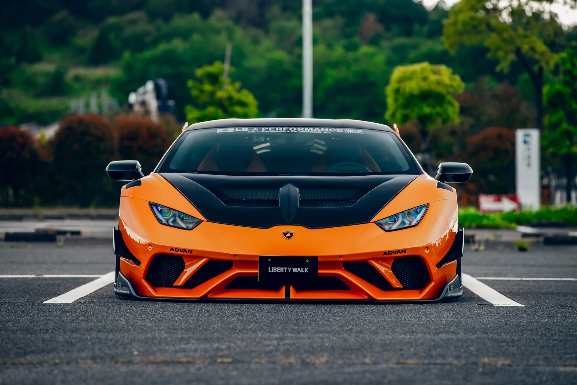LB Silhouette WORKS HURACAN GT Complete body kit (FRP+CFRP) (LB53-02)