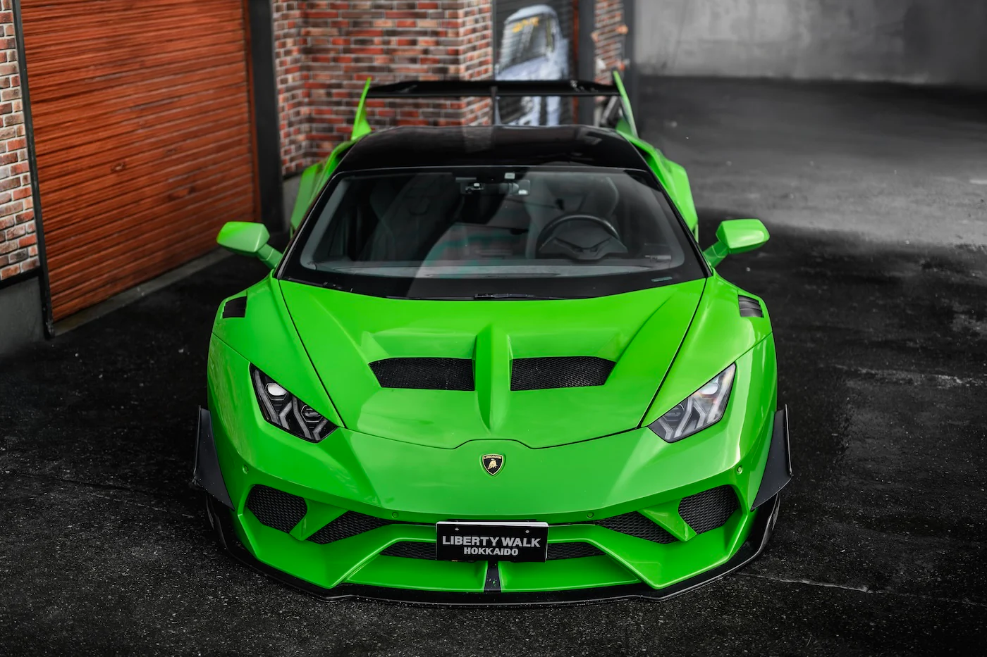 LB Silhouette WORKS HURACAN GT Complete Body Kit (REAR FENDER EXCHANGE - COUPE ONLY) FRP (LB53-04) - Image 8