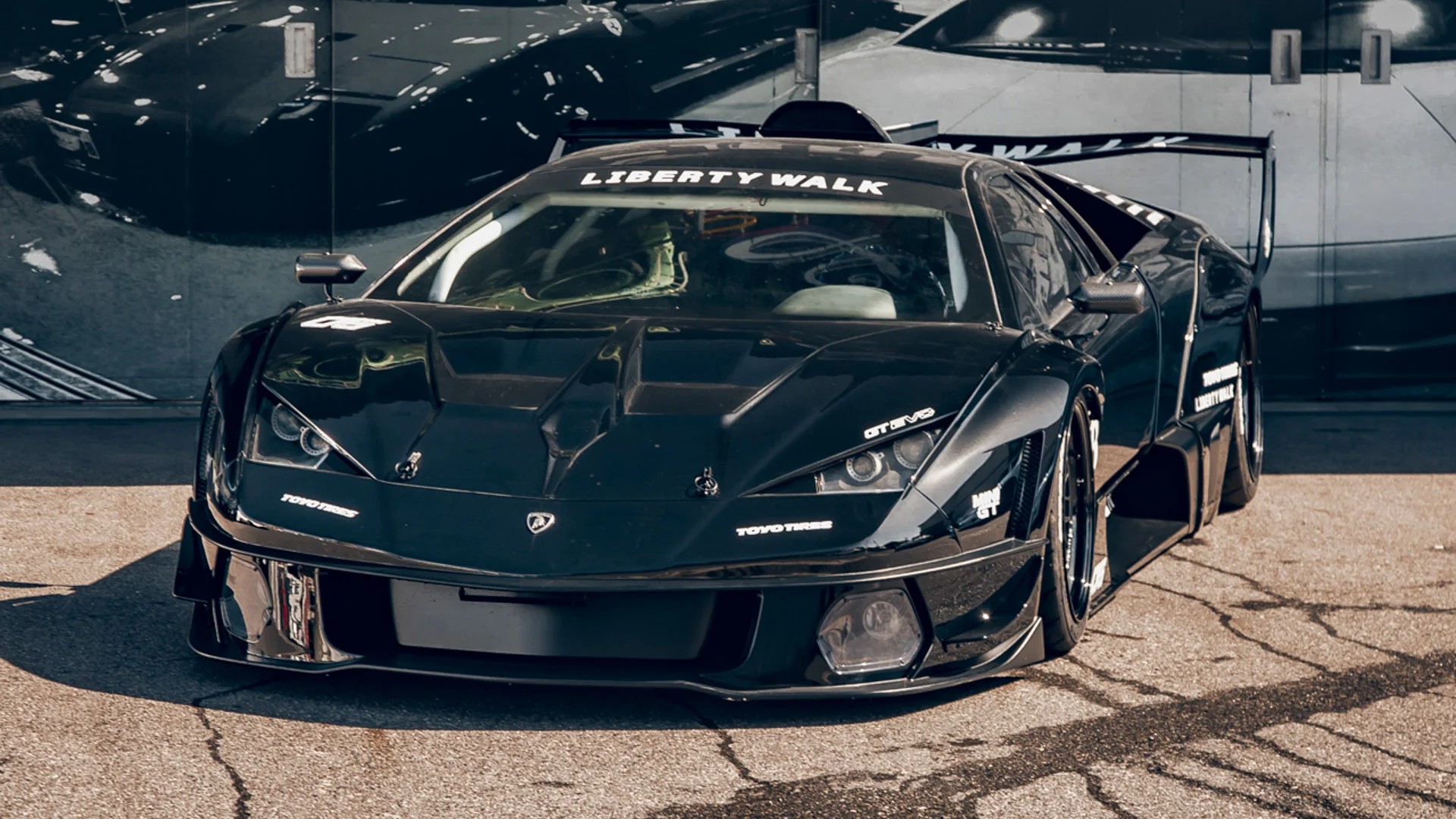 LB Silhouette WORKS Murcielago GT EVO (LB70-01) - Image 14