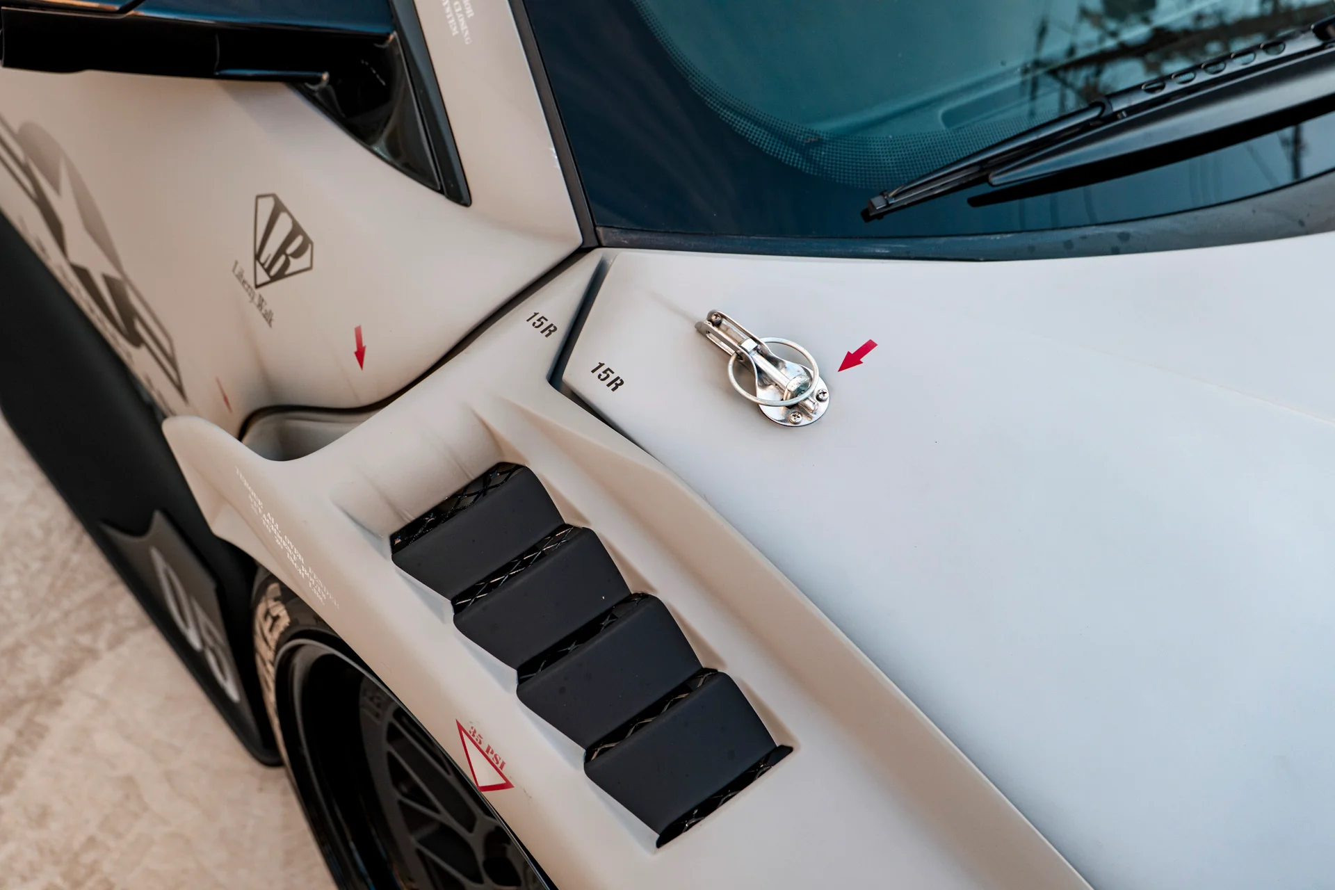 LB Silhouette WORKS Murcielago GT EVO (LB70-01) - Image 17