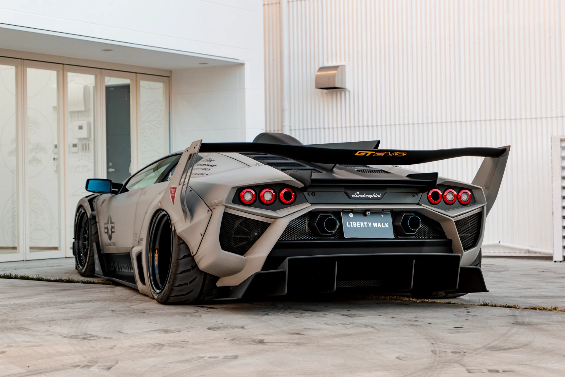 LB Silhouette WORKS Murcielago GT EVO (LB70-01) - Image 26