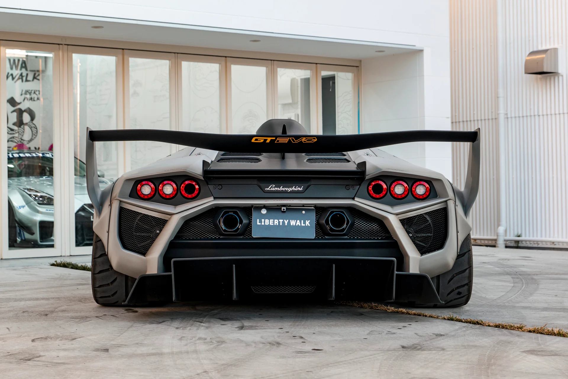 LB Silhouette WORKS Murcielago GT EVO (LB70-01) - Image 27