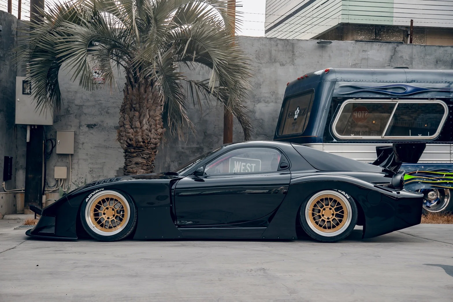 LB-Super Silhouette RX-7 Complete Body Kit (FRP) (LB62-01) - Image 23