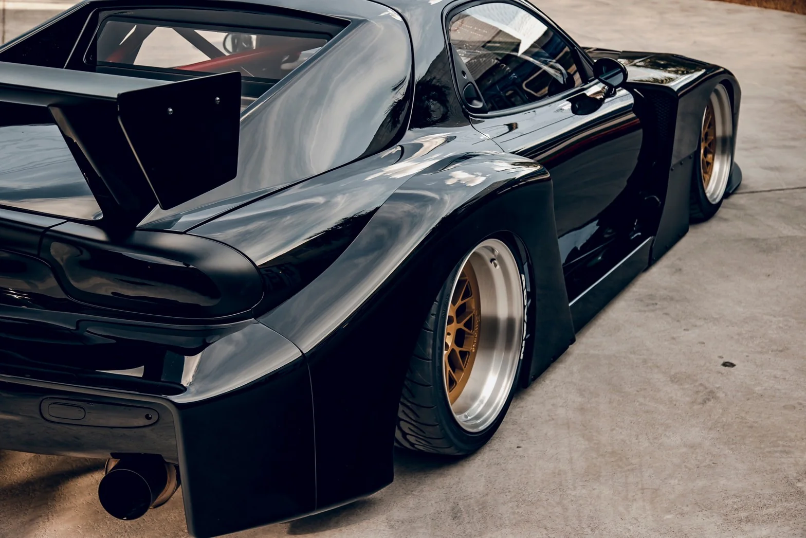 LB-Super Silhouette RX-7 Complete Body Kit (FRP) (LB62-01) - Image 34