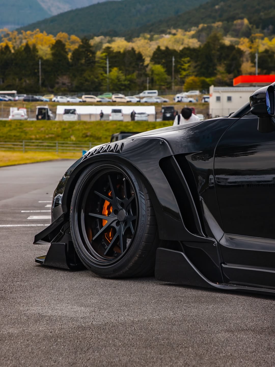 LB WORKS 35GT-R 'Final Edition' Complete Body Kit FRP - Image 3