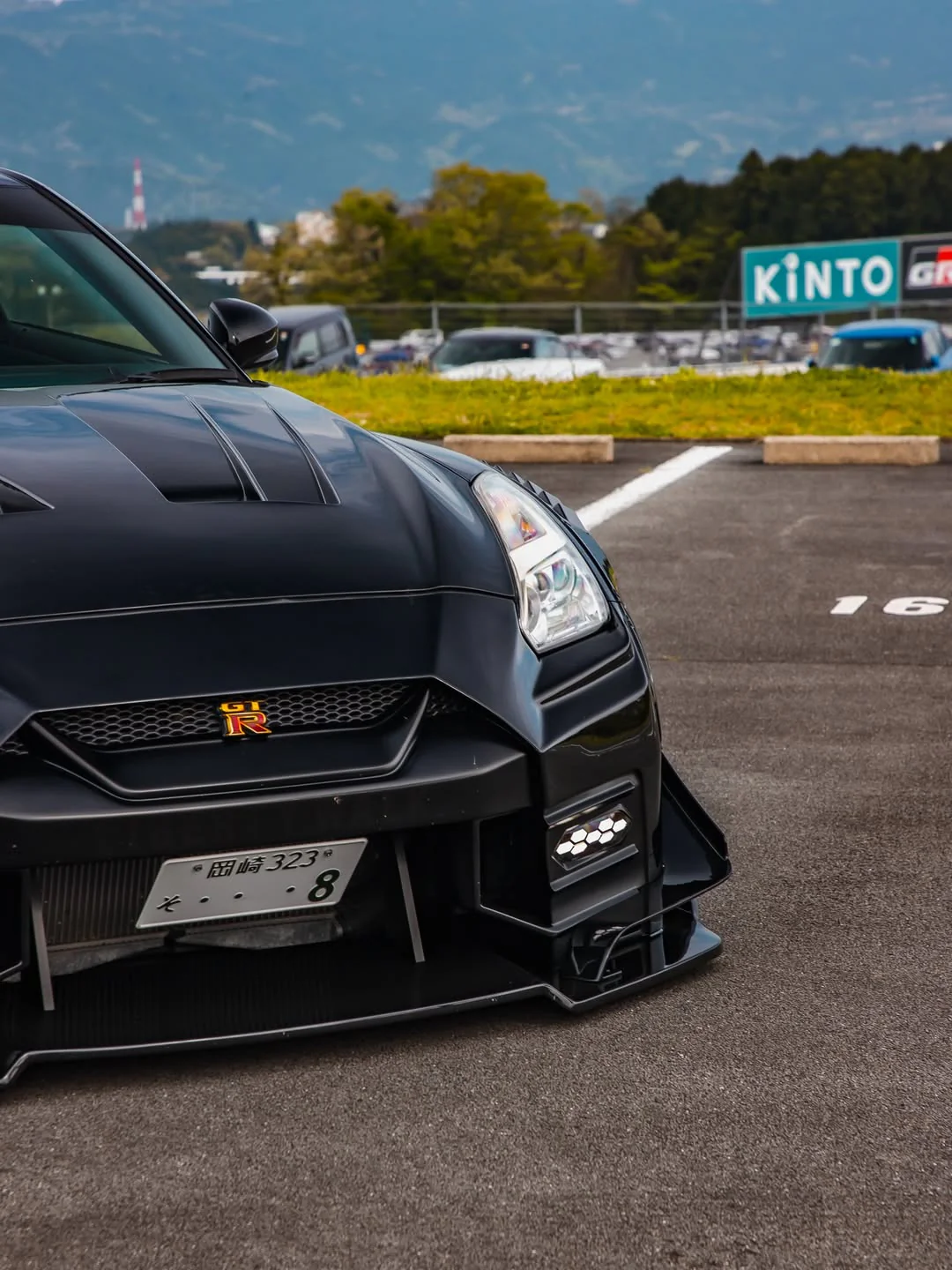 LB WORKS 35GT-R 'Final Edition' Complete Body Kit FRP - Image 7