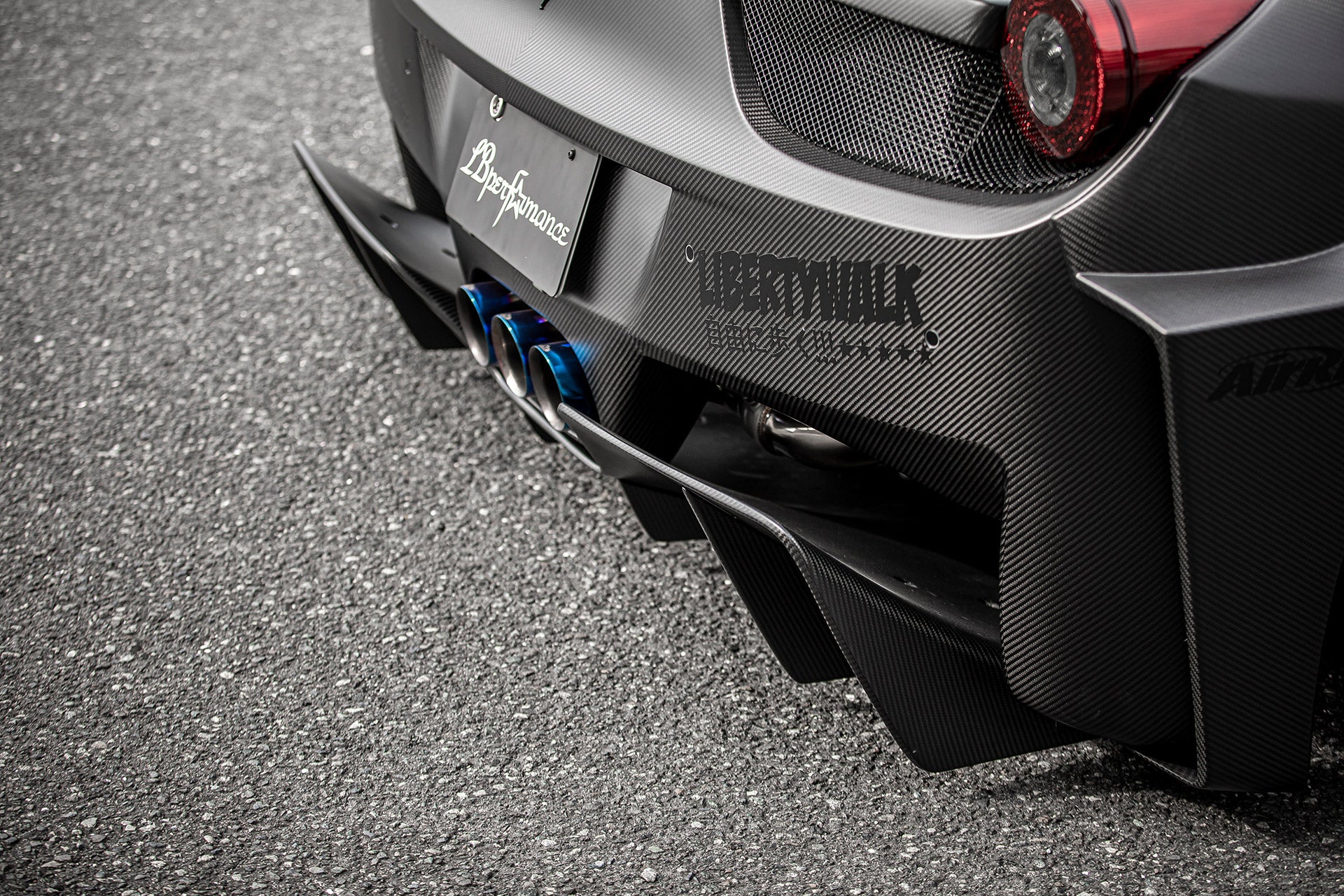 LB WORKS 458 GT Silhouette WORKS Complete body kit (Dry Carbon) (LB43-03) - Image 10
