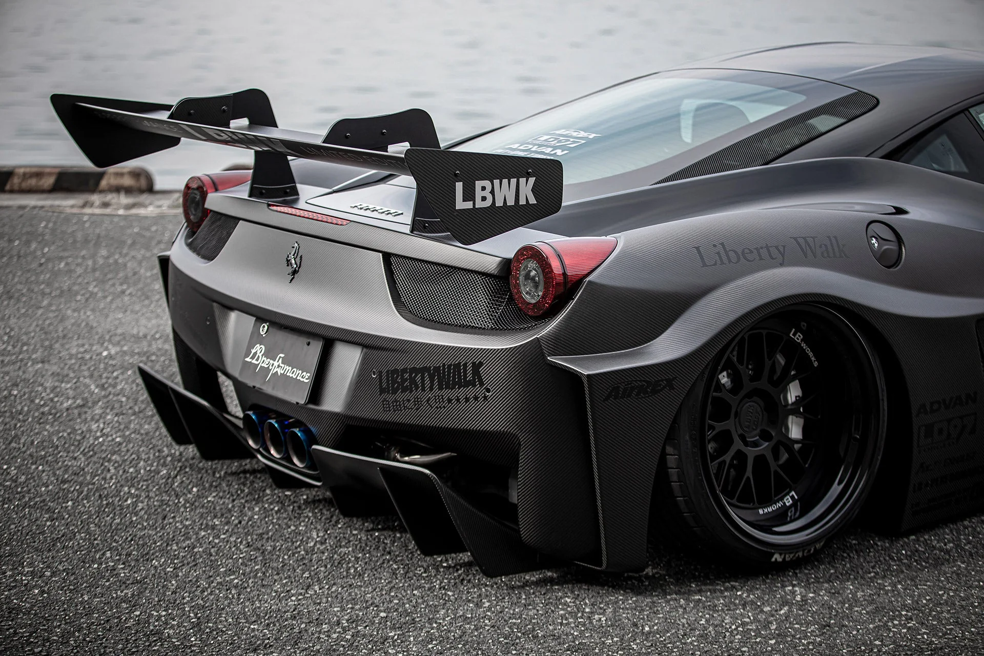 LB WORKS 458 GT Silhouette WORKS Complete body kit (Dry Carbon) (LB43-03) - Image 3