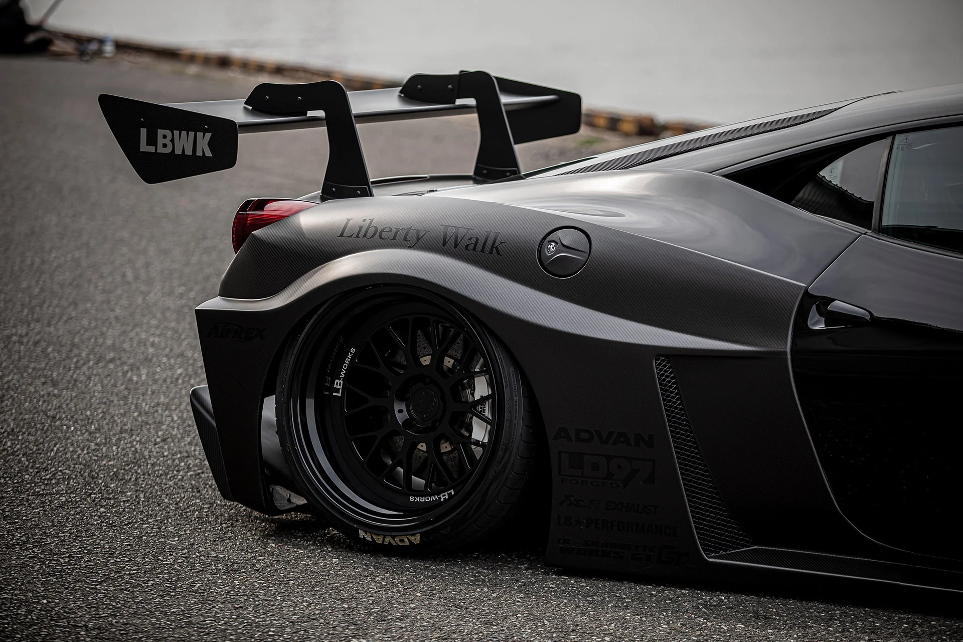 LB WORKS 458 GT Silhouette WORKS Complete body kit (Dry Carbon) (LB43-03) - Image 9