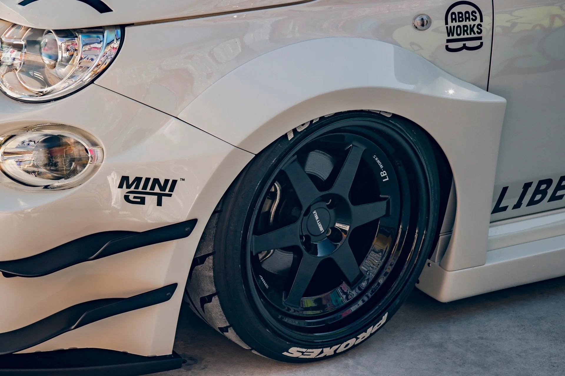 LB WORKS Abarth 595 CFRP (LB72-02) - Image 12
