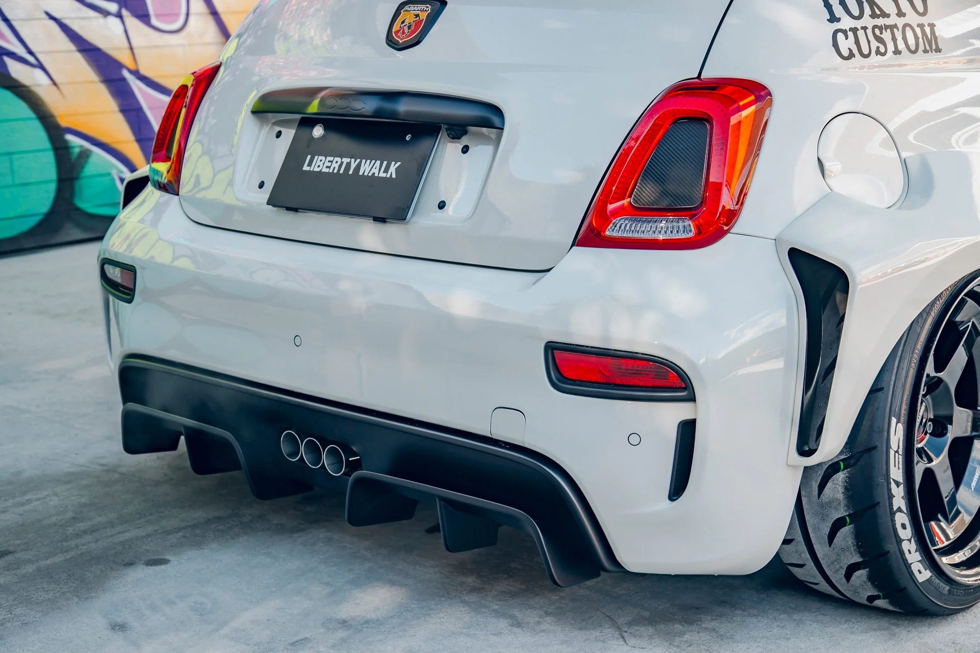 LB WORKS Abarth 595 CFRP (LB72-02) - Image 21