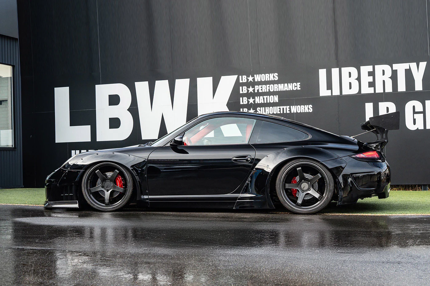 LB WORKS 911 Complete body kit Ver.1 (CFRP) (LB01-01) - Image 3