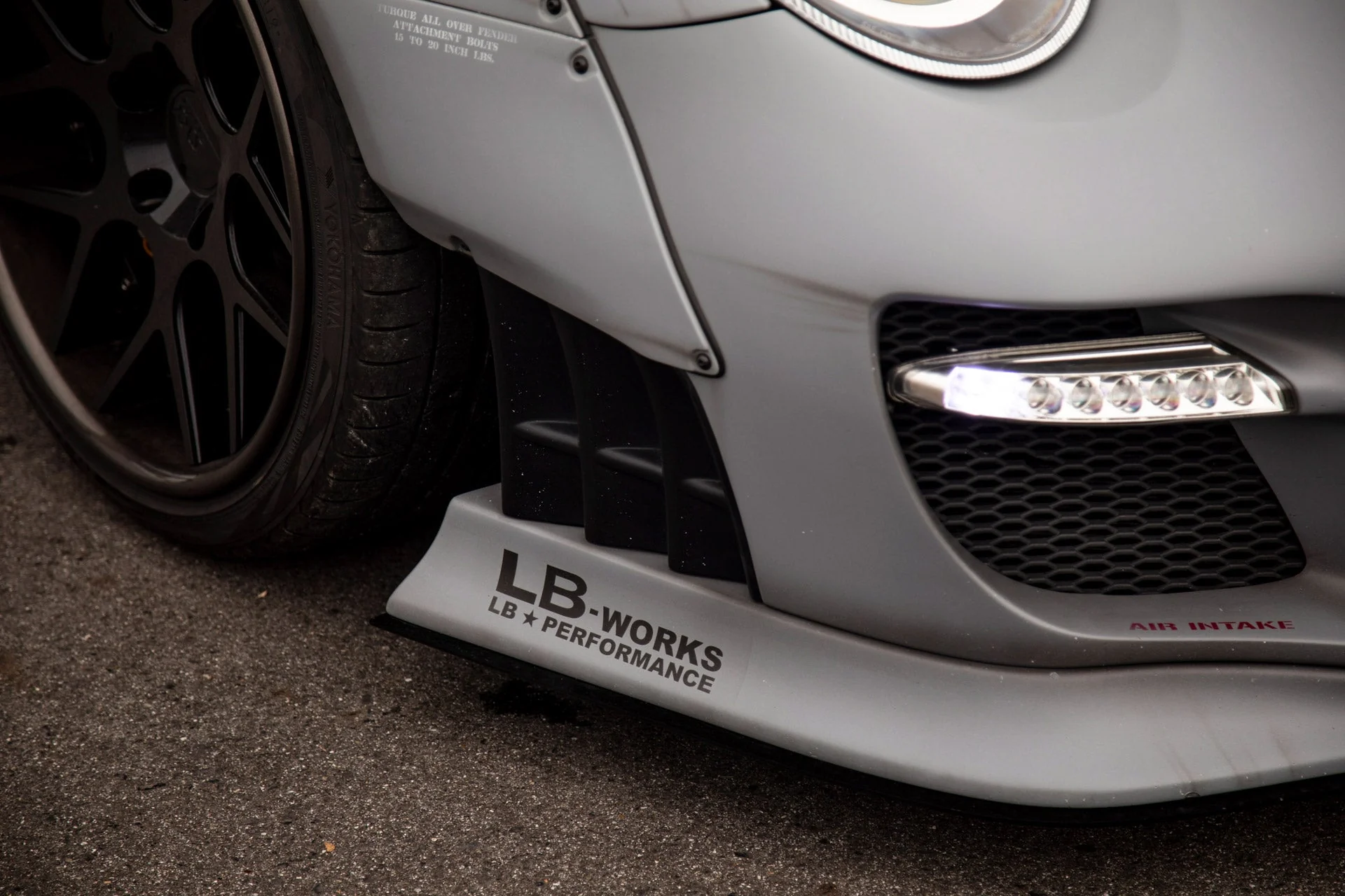 LB WORKS 911 Complete body kit Ver.1 (FRP) (LB01-02) - Image 10