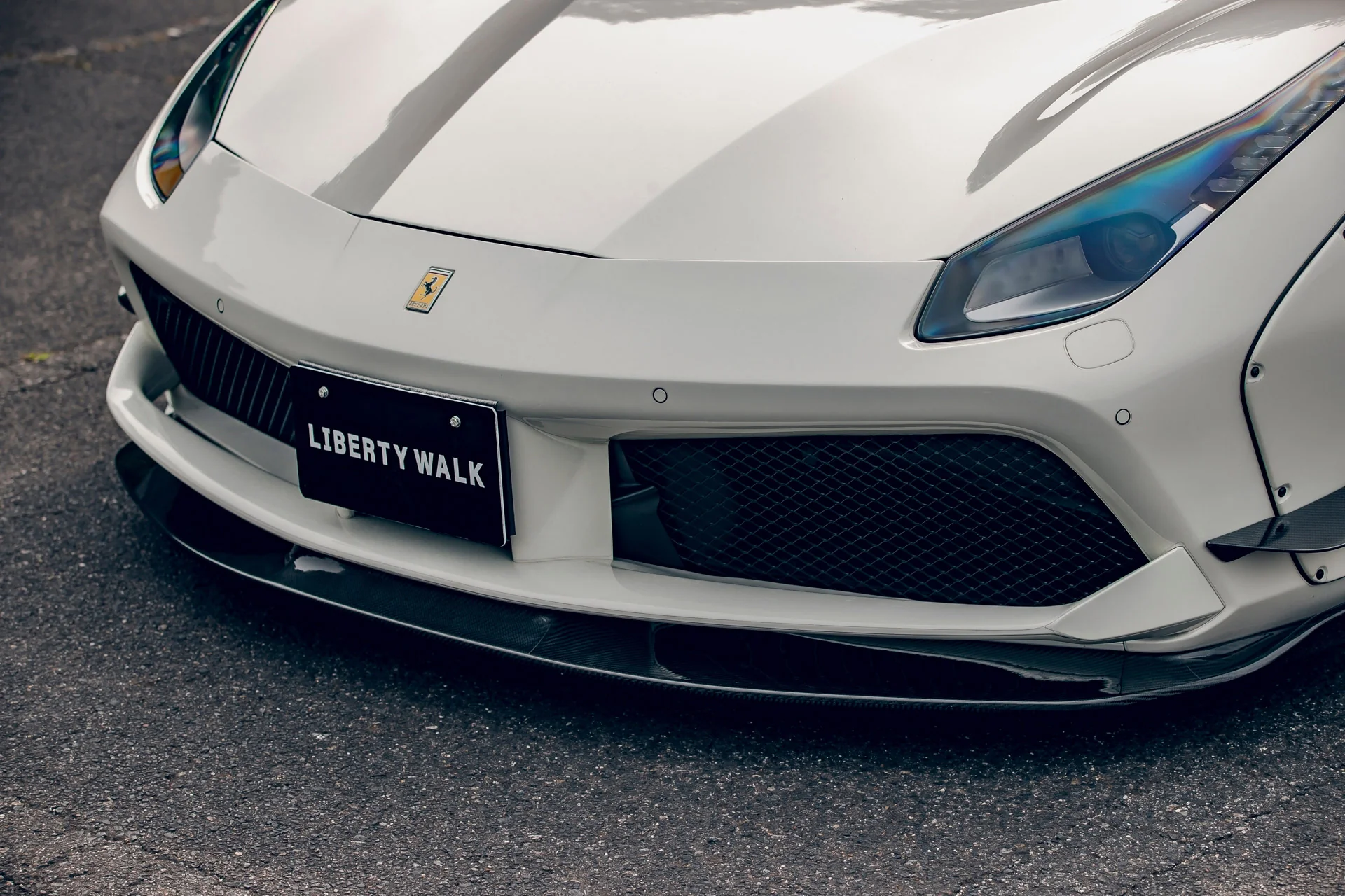 LB WORKS FERRARI 488 Complete Body Kit (CFRP) (LB24-01) - Image 16