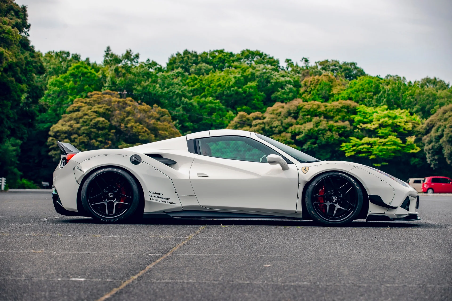 LB WORKS FERRARI 488 Complete Body Kit (CFRP) (LB24-01) - Image 3