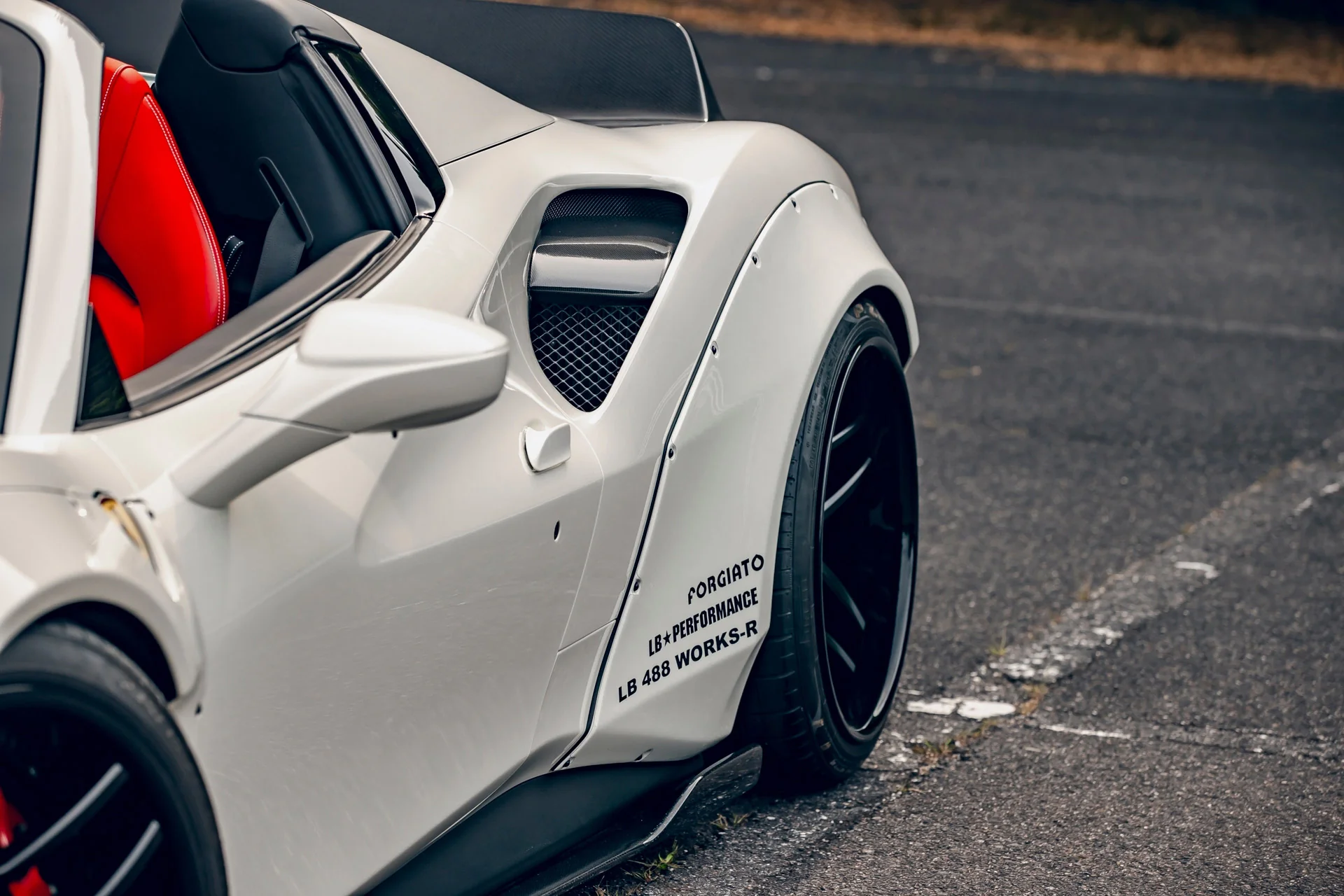 LB WORKS FERRARI 488 Complete Body Kit (CFRP) (LB24-01) - Image 8