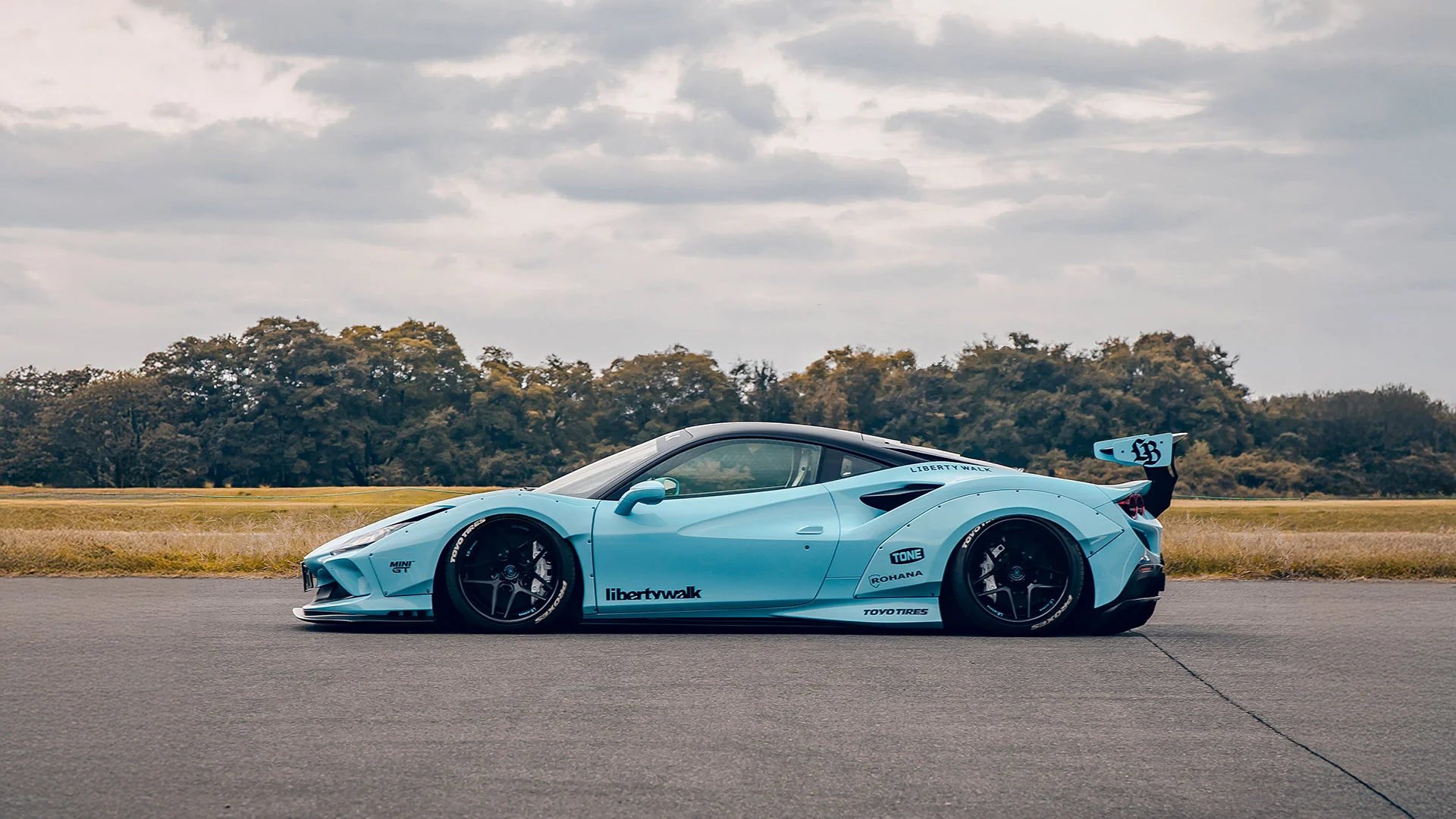 LB Works Ferrari F8 Tributo Complete Body Kit V1 (FRP) (LB79-01) - Image 6