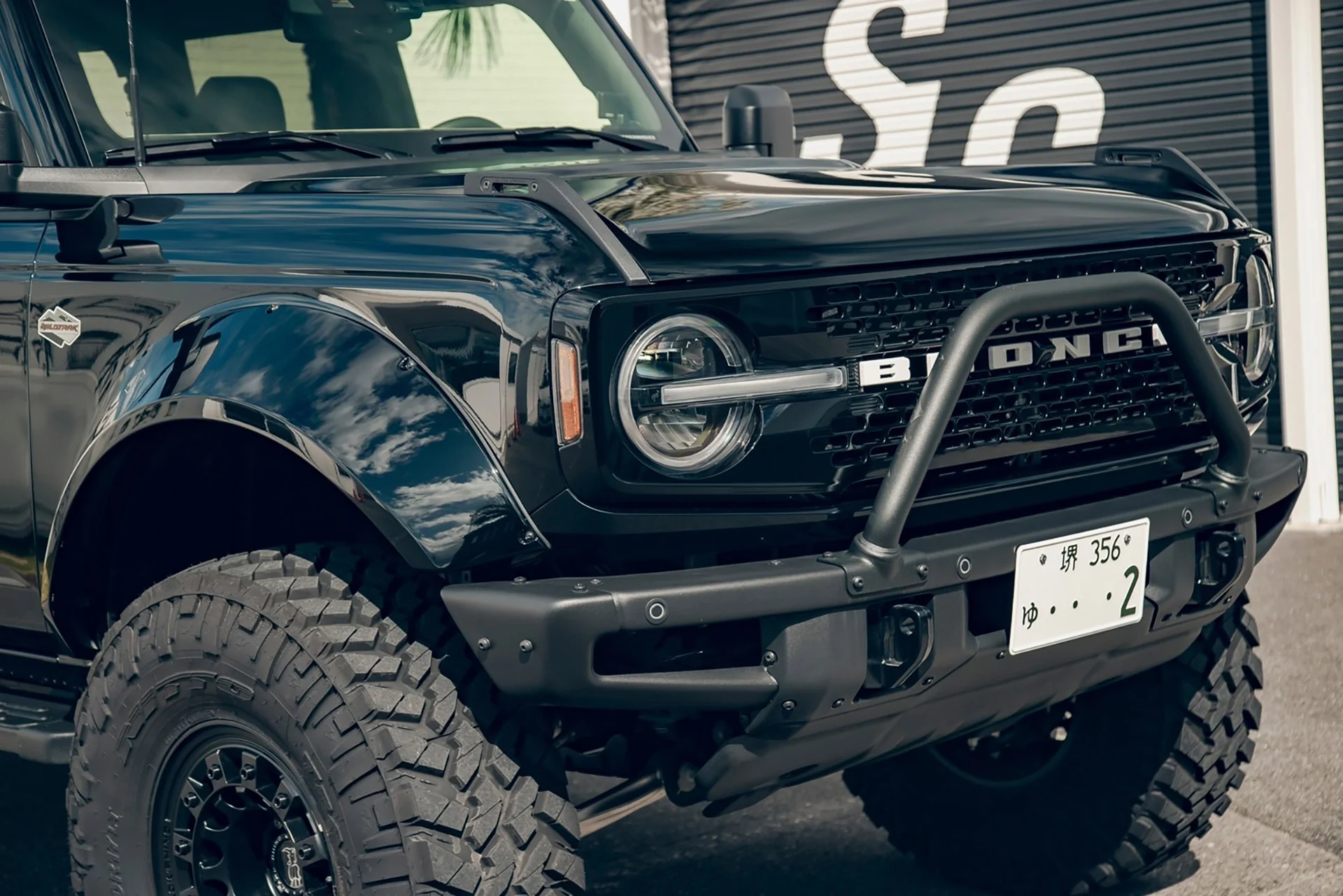LB WORKS Ford Bronco Complete Body Kit FRP (LB76-01) - Image 3