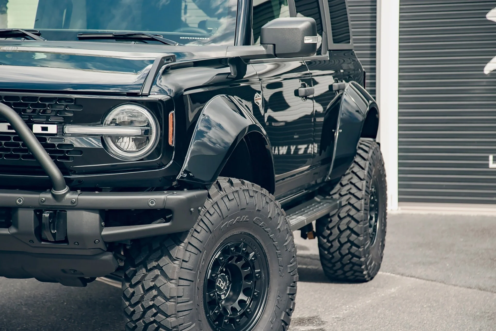 LB WORKS Ford Bronco Complete Body Kit FRP (LB76-01) - Image 7