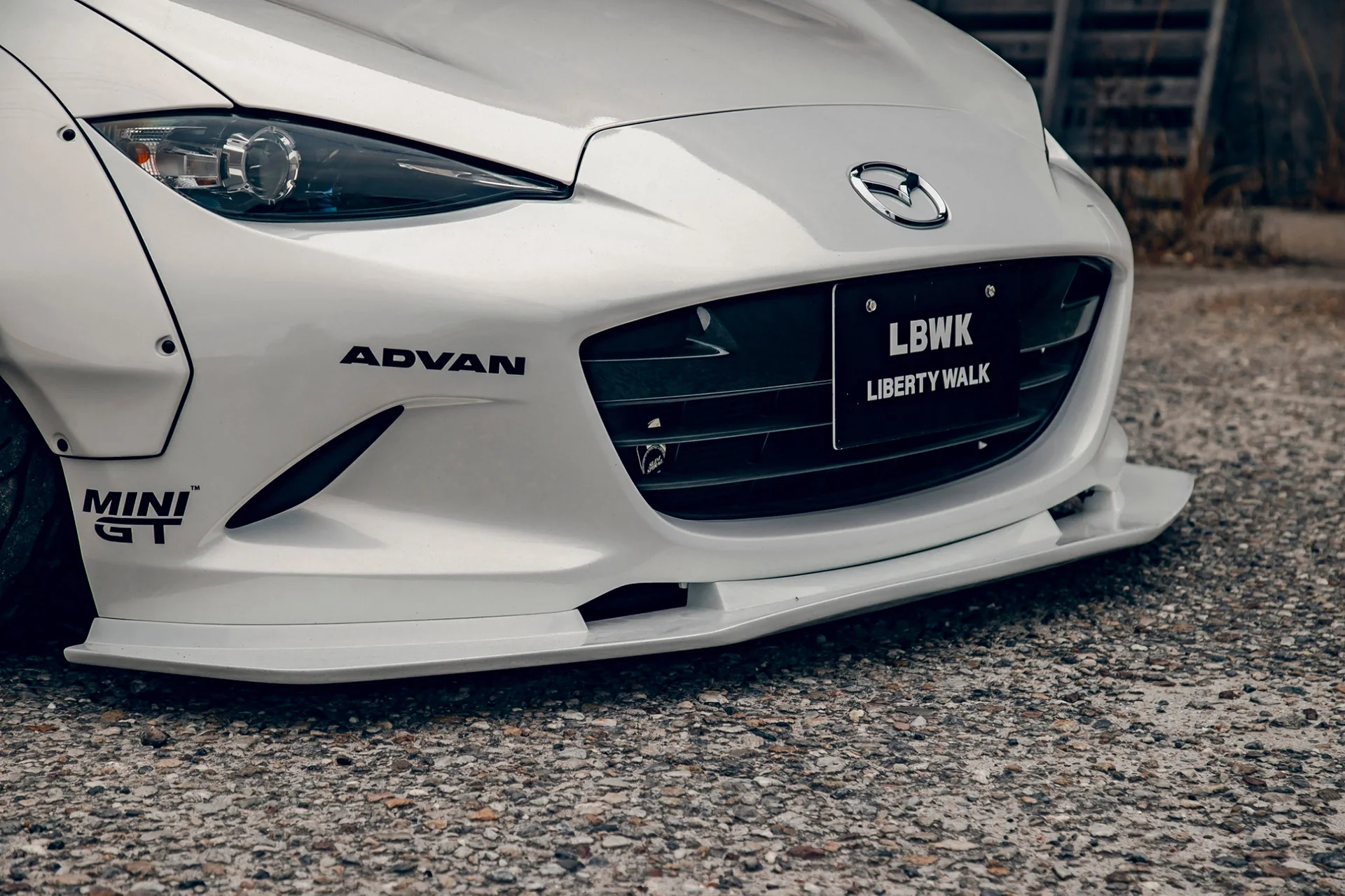 LB WORKS MX5 ND Complete body kit V2 CFRP (LB86-02) - Image 10