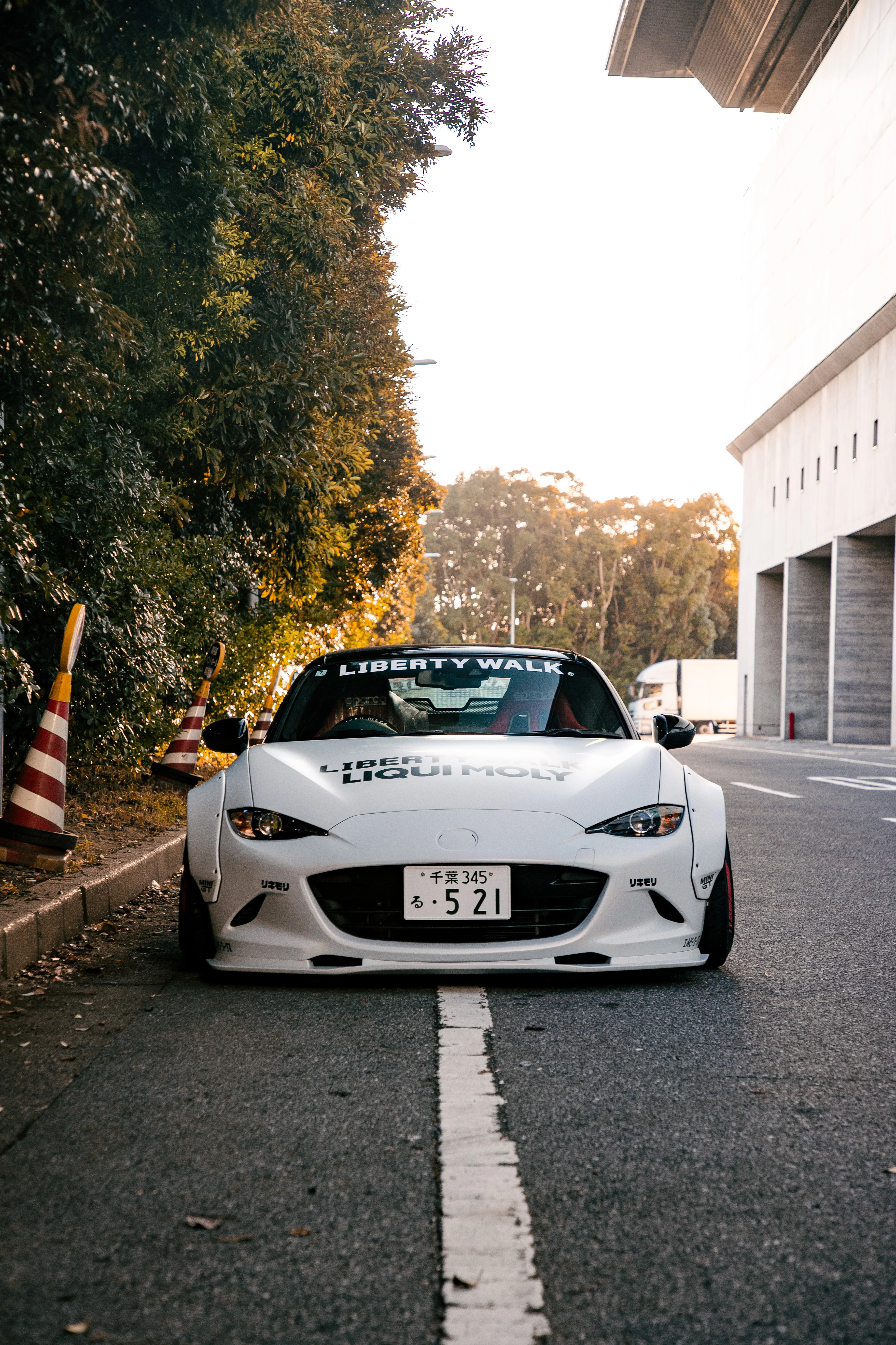 LB WORKS MX5 ND Complete body kit V2 FRP (LB86-01) - Image 23