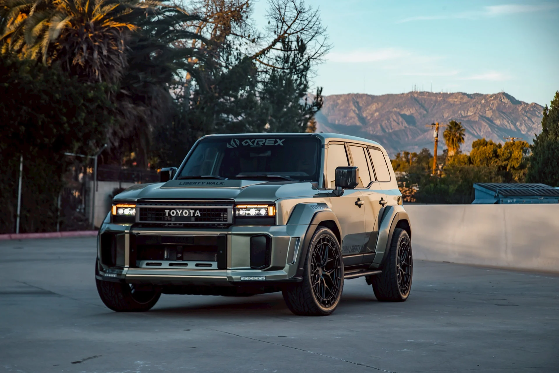 LB WORKS Toyota Land Cruiser 250 Complete body kit (LB88-01) - Image 10