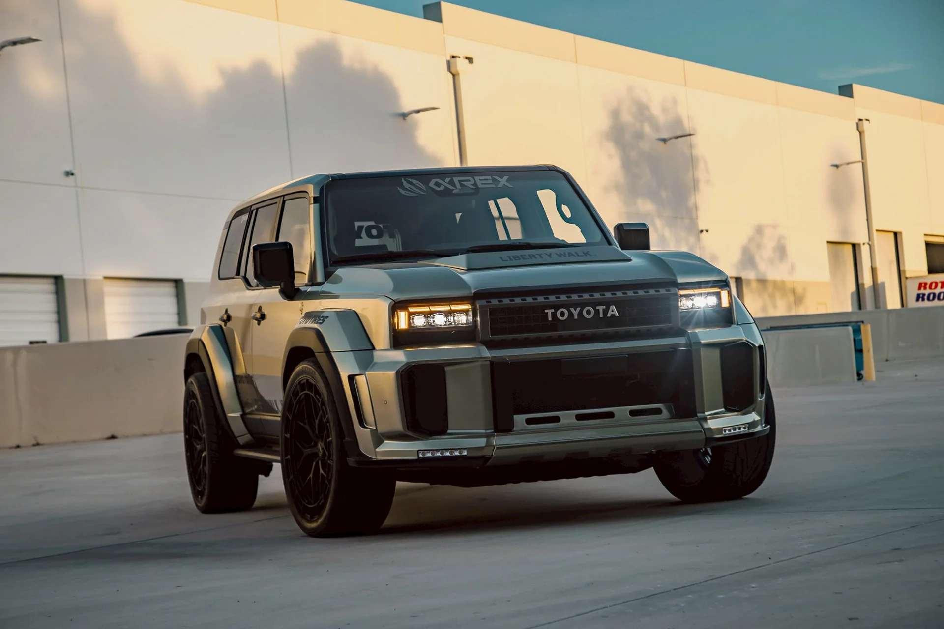 LB WORKS Toyota Land Cruiser 250 Complete body kit (LB88-01) - Image 4