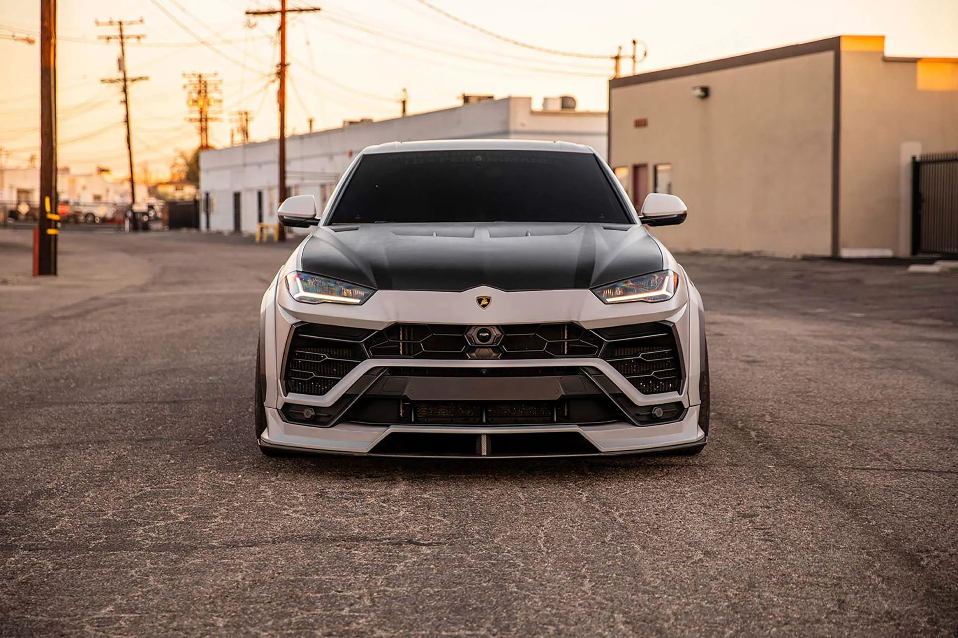 LB WORKS URUS Complete body kit (DRY CARBON) (LB67-02) - Image 12