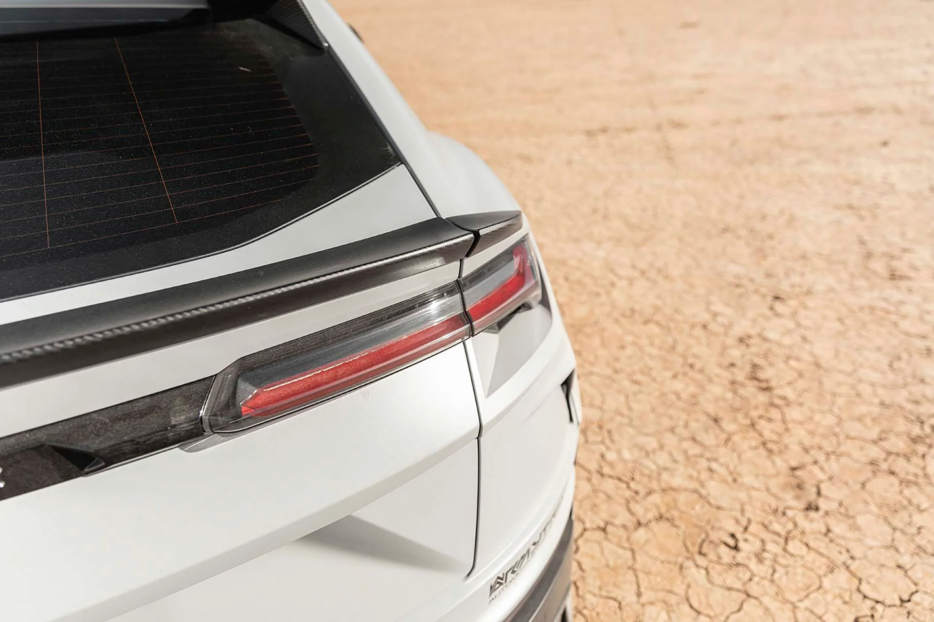 LB WORKS URUS Complete body kit (DRY CARBON) (LB67-02) - Image 9