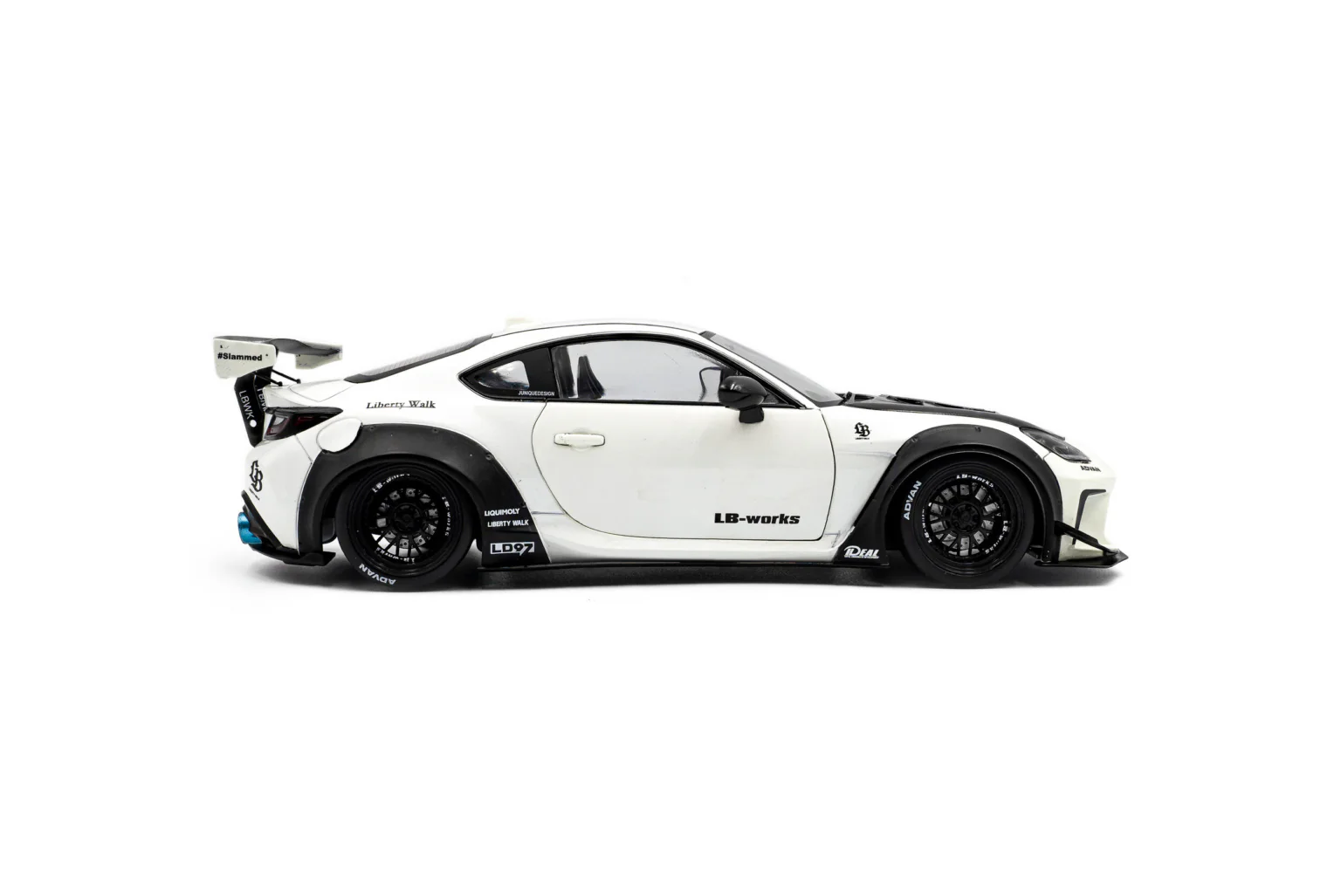Solido - 1/18 Toyota GR86 (White) - Image 5
